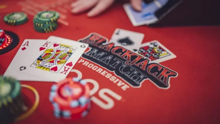 Spela blackjack hos Gogo casino